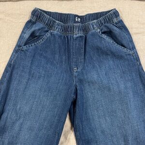 GAP Barrel Jeans
